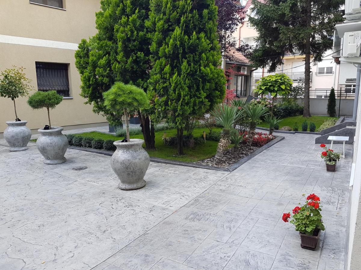 Apartment "Mastef" Belgrad Exterior foto